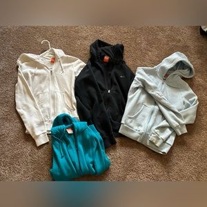 4 pairs of Nike jackets